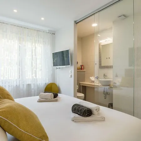 Lux Center| En Bathroom| Balcony Apartamento *