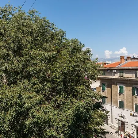 Lux Center| En Bathroom| Balcony Apartamento Split