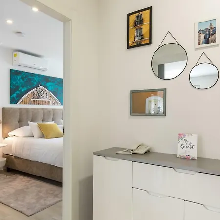 Apartamento Lux Center| En Bathroom| Balcony *